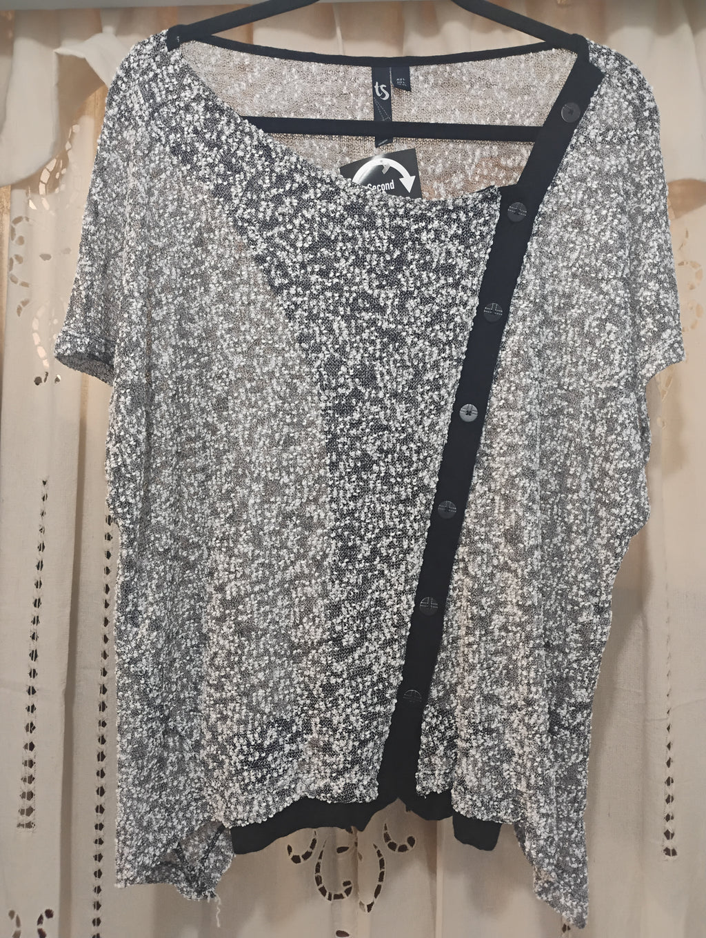 TAKING SHAPE textured top