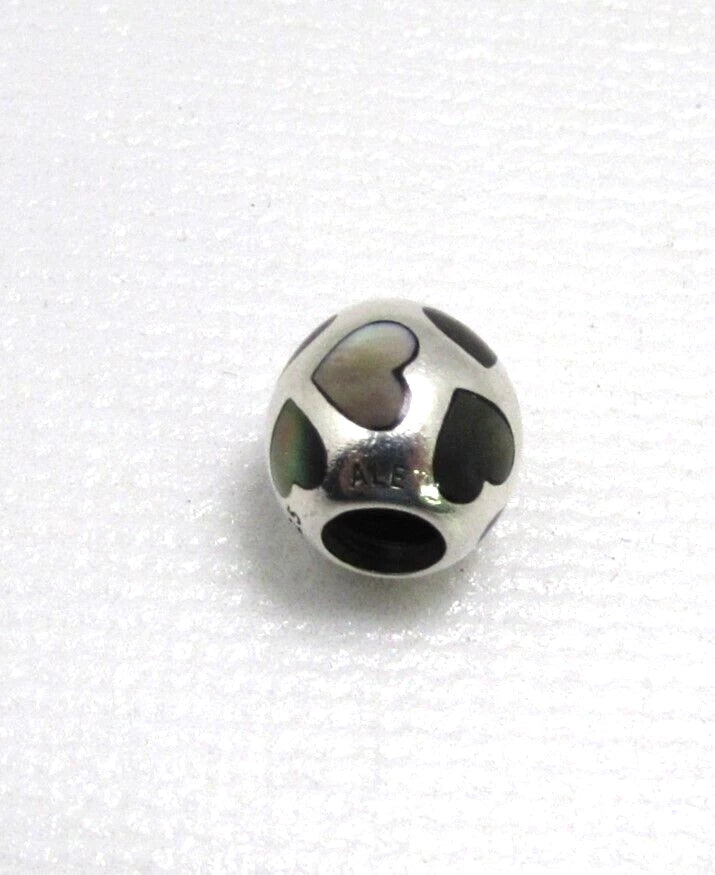PANDORA CHARM LOVE ME