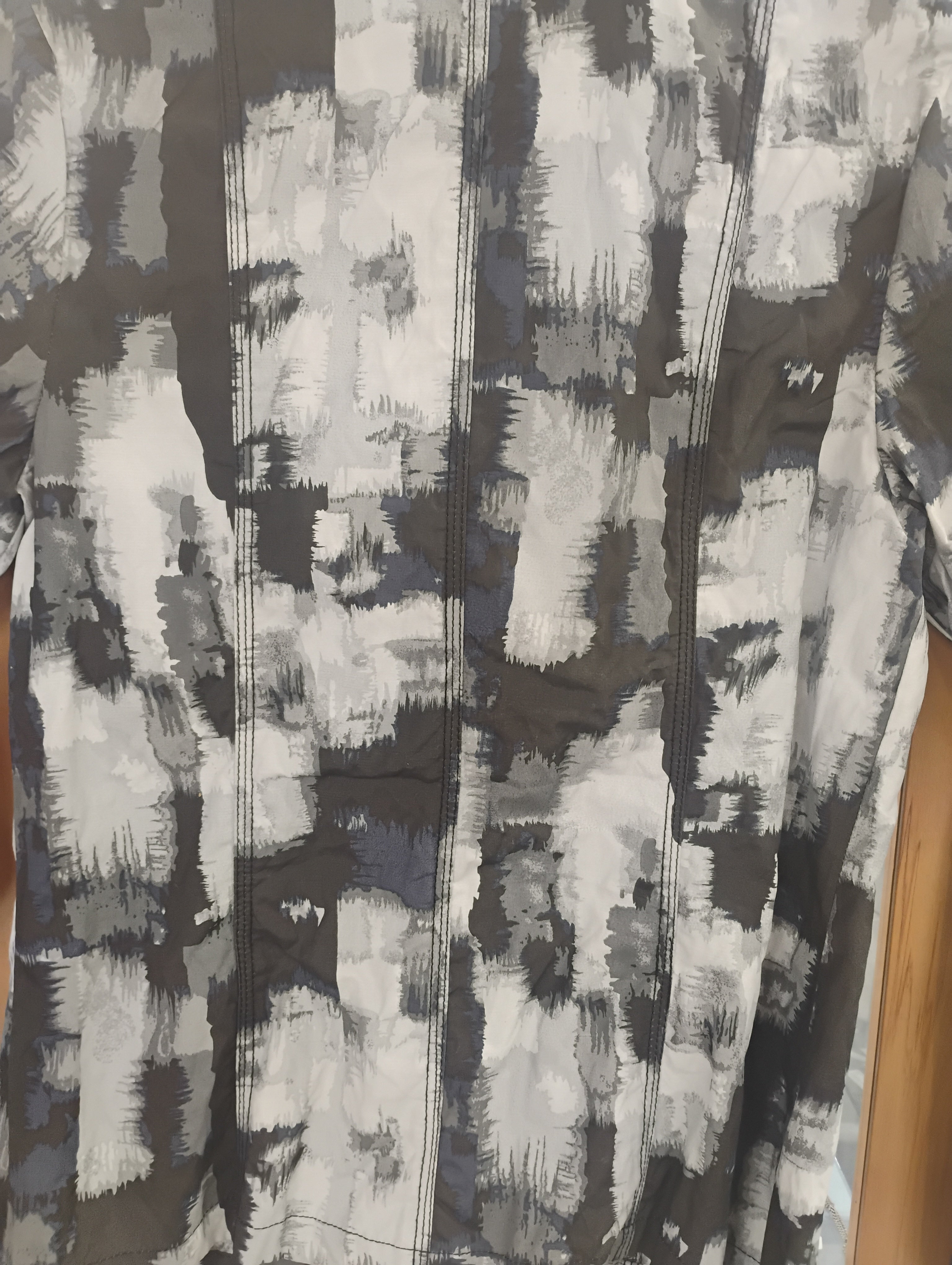 CAPTURE PRINTED JACKET
