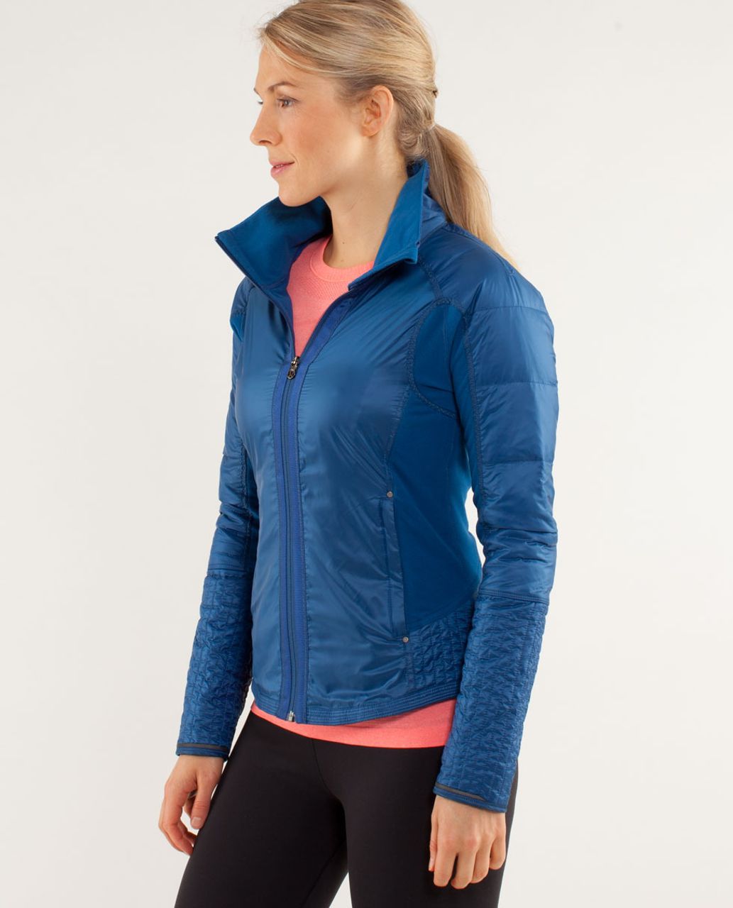LULULEMON BUNDLE UP JACKET