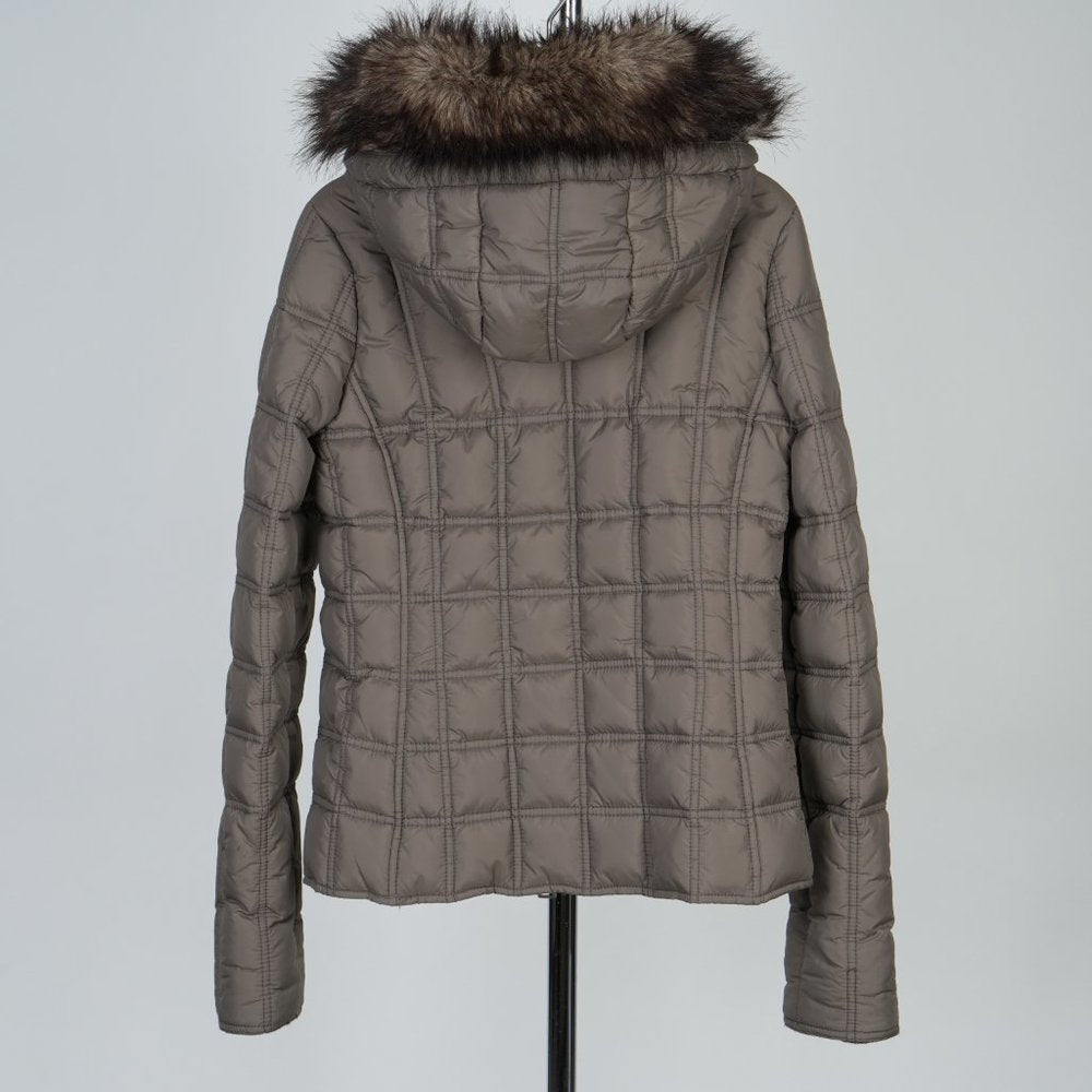 ABERCROMBIE & FITCH