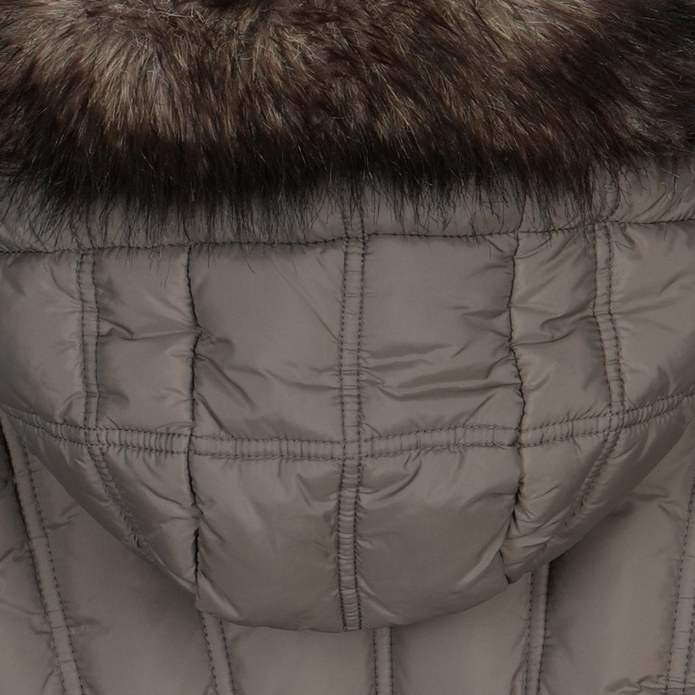ABERCROMBIE & FITCH