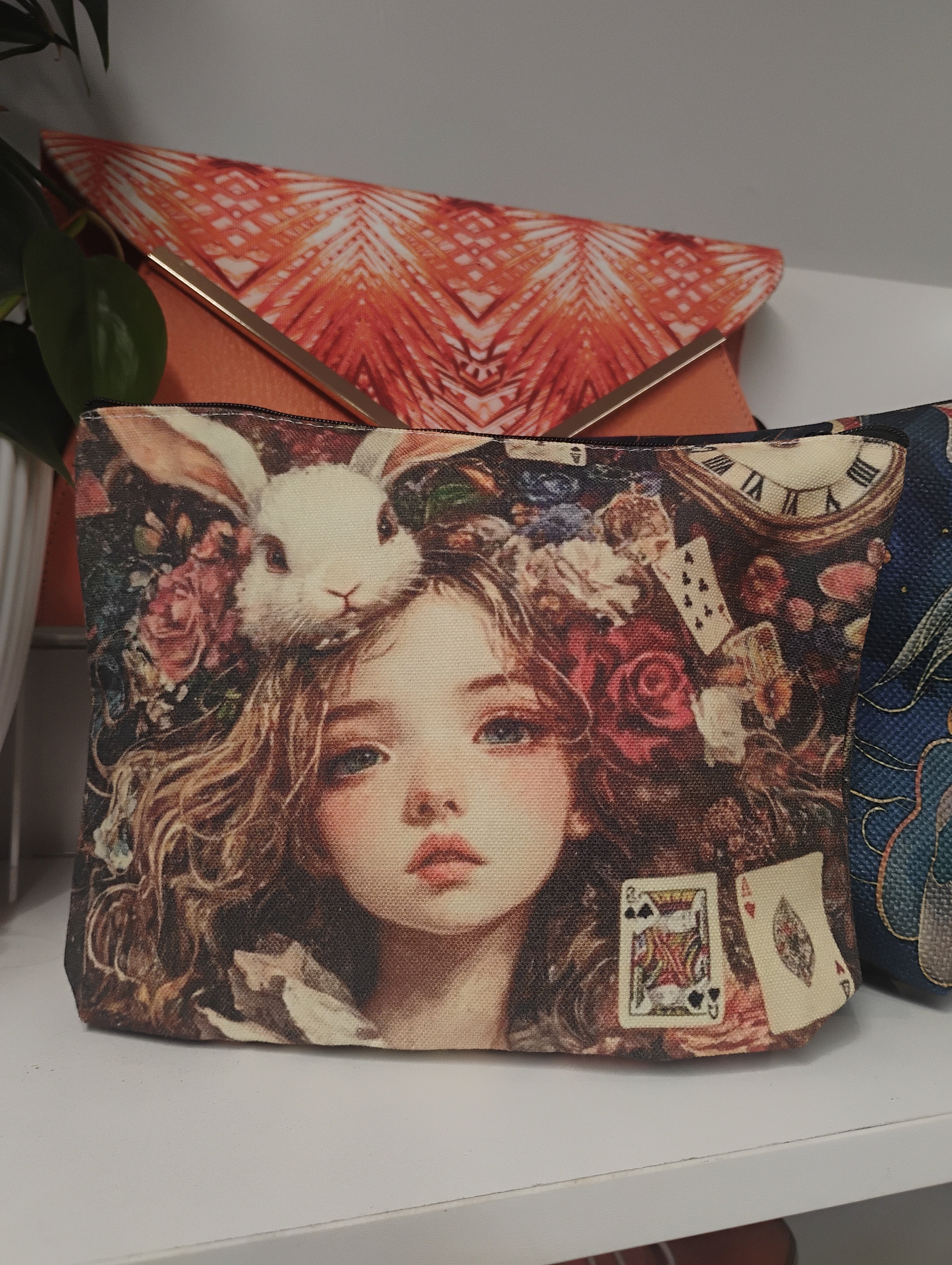 COSMETIC BAG